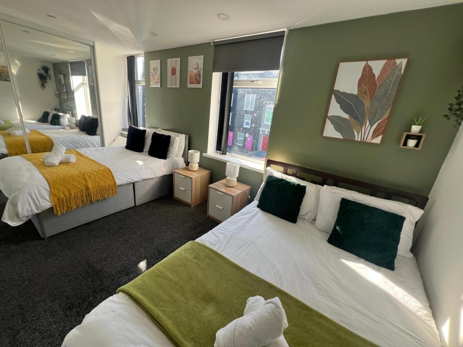 City Centre Location! For Business And Leisure! 5/6 Guests Кардіфф Екстер'єр фото